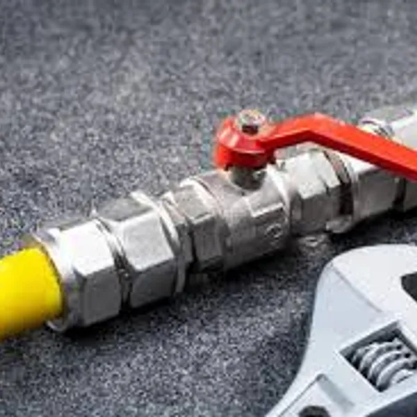 A cozy and modern gas fireplace.